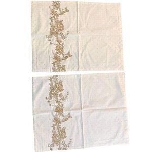 S & S Brands Floral Polka Dot Cotton Placemats Set of 2 White Gold 2006